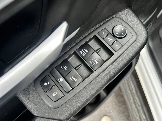 2021 RAM 1500 Big Horn Quad Cab 4x4 6'4" Box