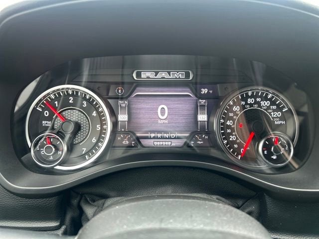 2021 RAM 1500 Big Horn Quad Cab 4x4 6'4" Box