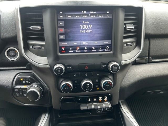 2021 RAM 1500 Big Horn Quad Cab 4x4 6'4" Box