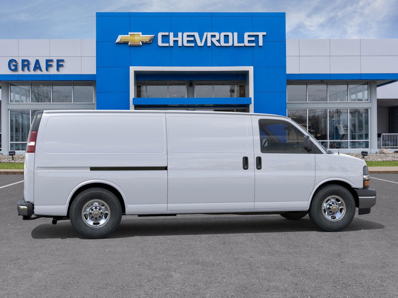 2025 Chevrolet Express Cargo 3500 WT