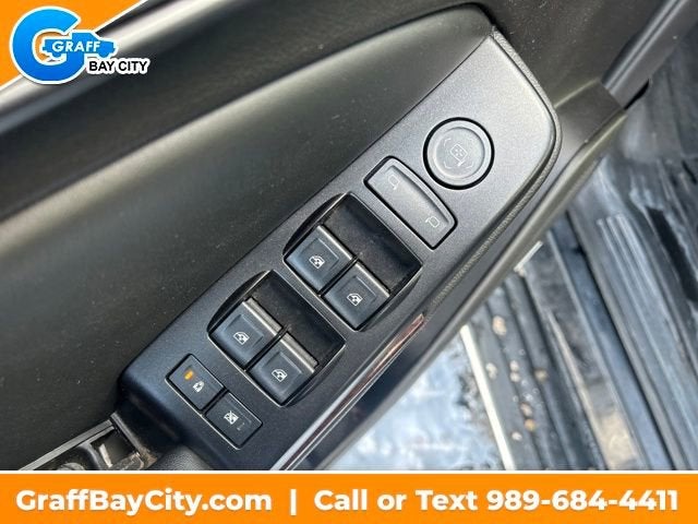 2016 GMC Yukon XL SLE