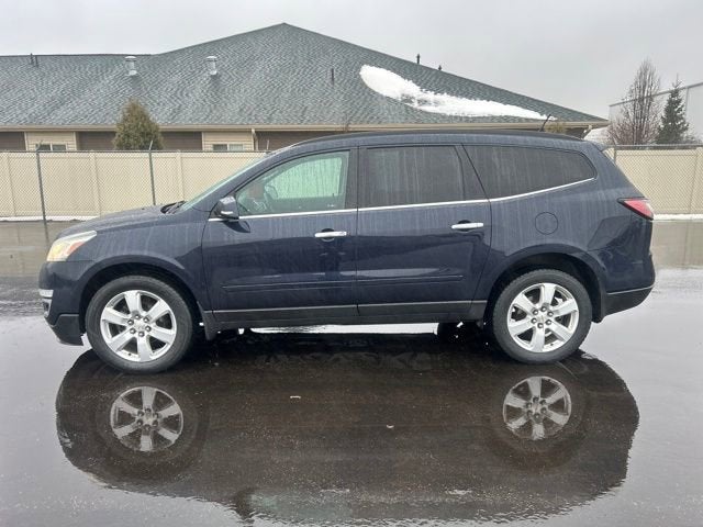 Used 2017 Chevrolet Traverse 1LT with VIN 1GNKRGKDXHJ268168 for sale in Bay City, MI