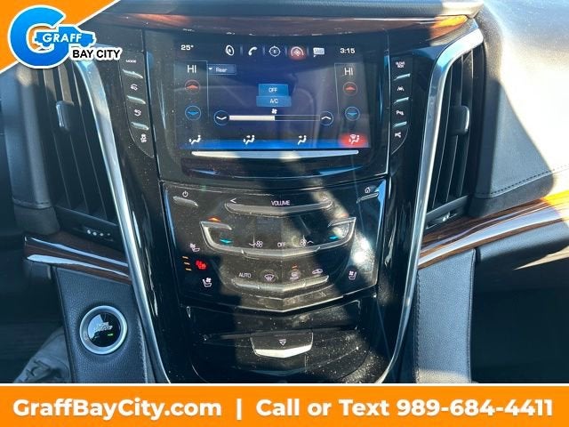 2017 Cadillac Escalade ESV Luxury
