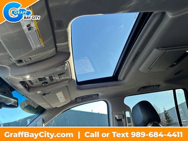 2017 Cadillac Escalade ESV Luxury