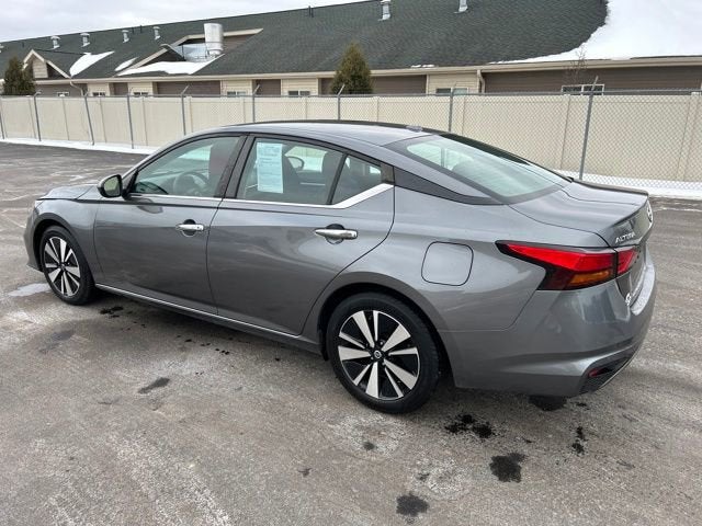 2021 Nissan Altima 2.5 SV