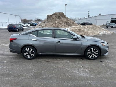 2021 Nissan Altima 2.5 SV