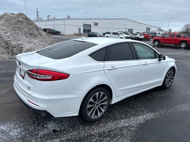 2020 Ford Fusion SE