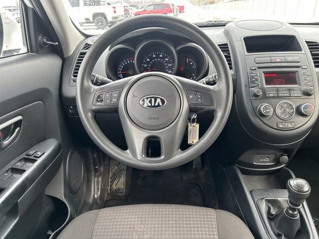 2013 Kia Soul Base